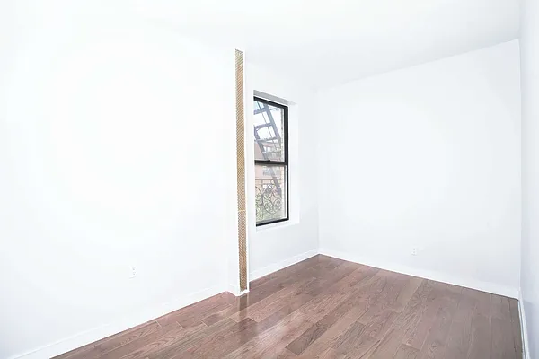 Rented by Arden Realty Corp. | media 22