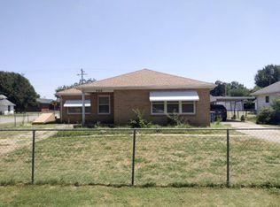 700 S Pennsylvania Ave, Cherokee, OK 73728