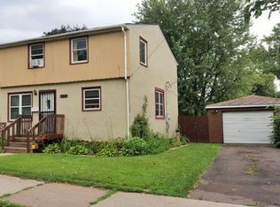 594 Earl St, Saint Paul, MN 55106