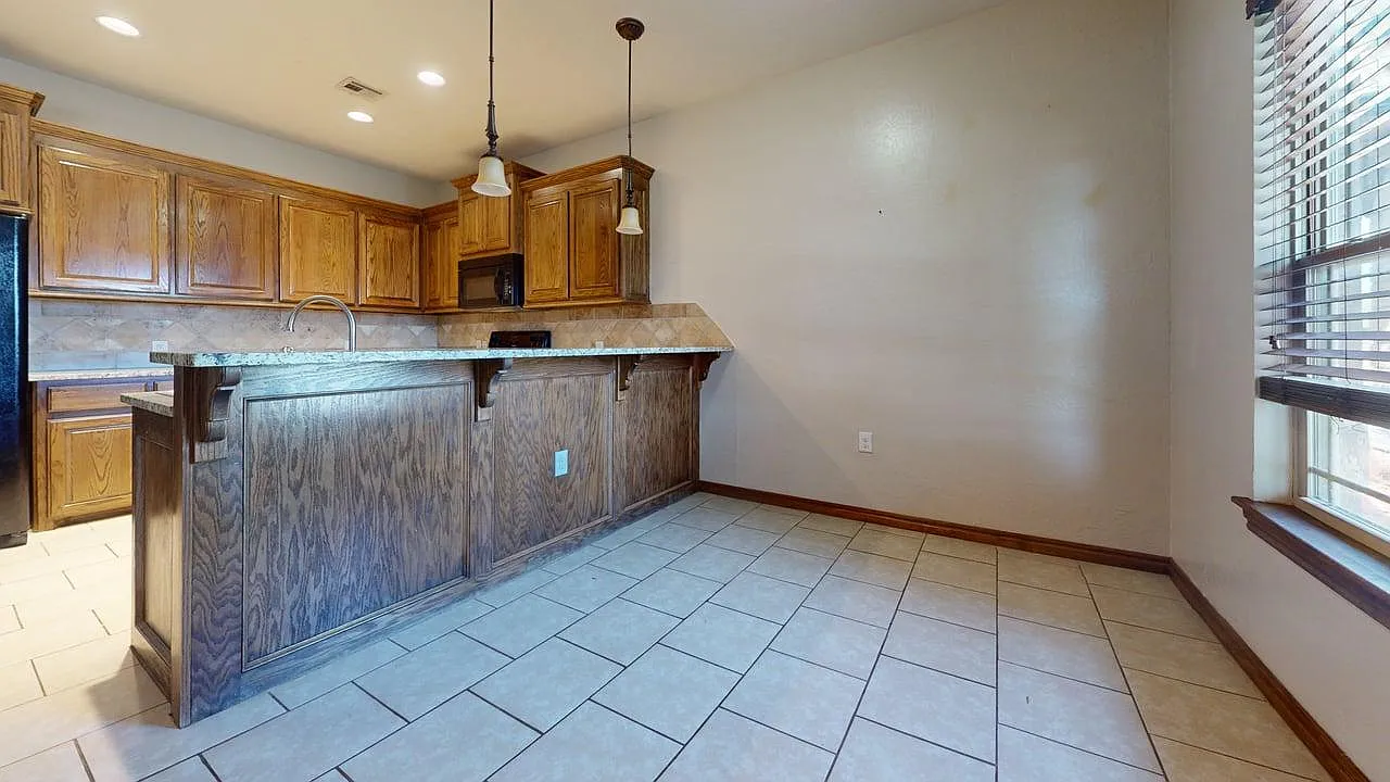 105 I Street - 1 — Photo 3