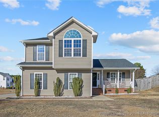 1009 Bramblegate Rd, Hope Mills, NC 28348