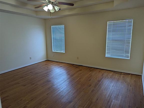 5th image of 6375 Scotchwood Dr