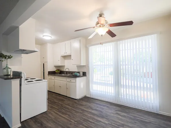 Northcrest Manor, 5545 Norwalk Blvd #C775d6132, Whittier, CA 90601