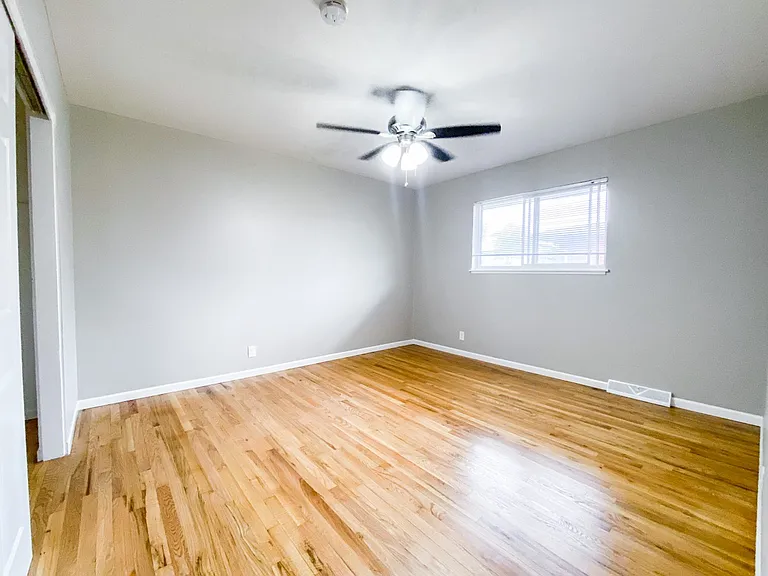 2414 Cypress Way #C — Photo 10