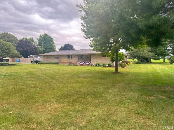 615 W Gossett Rd, Frankfort, IN 46041