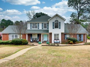 1902 Niki Ct, Bryant, AR 72022