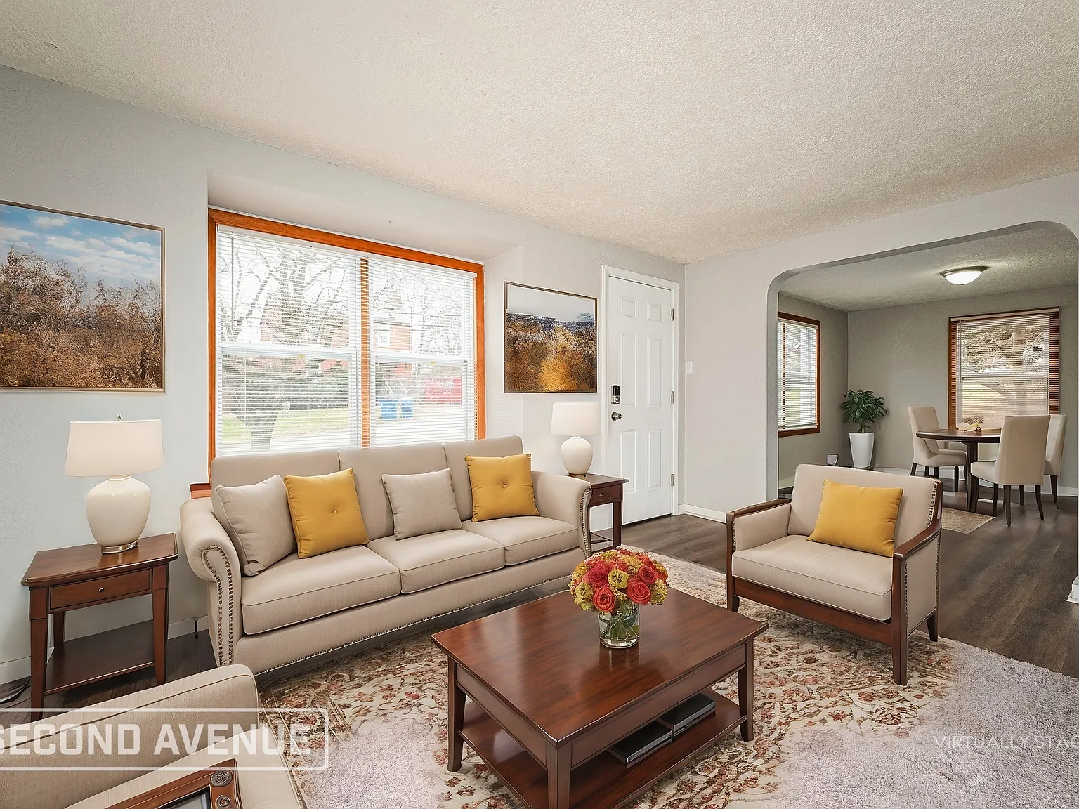 3 bed, 1.0 bath, 986 sqft, $1,295 — Photo 2