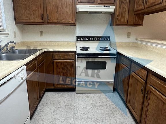 5th image of 1501 Missouri Ave #1