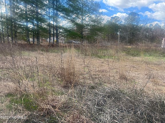 5th image of 4.2 Ella Mae'S Drive