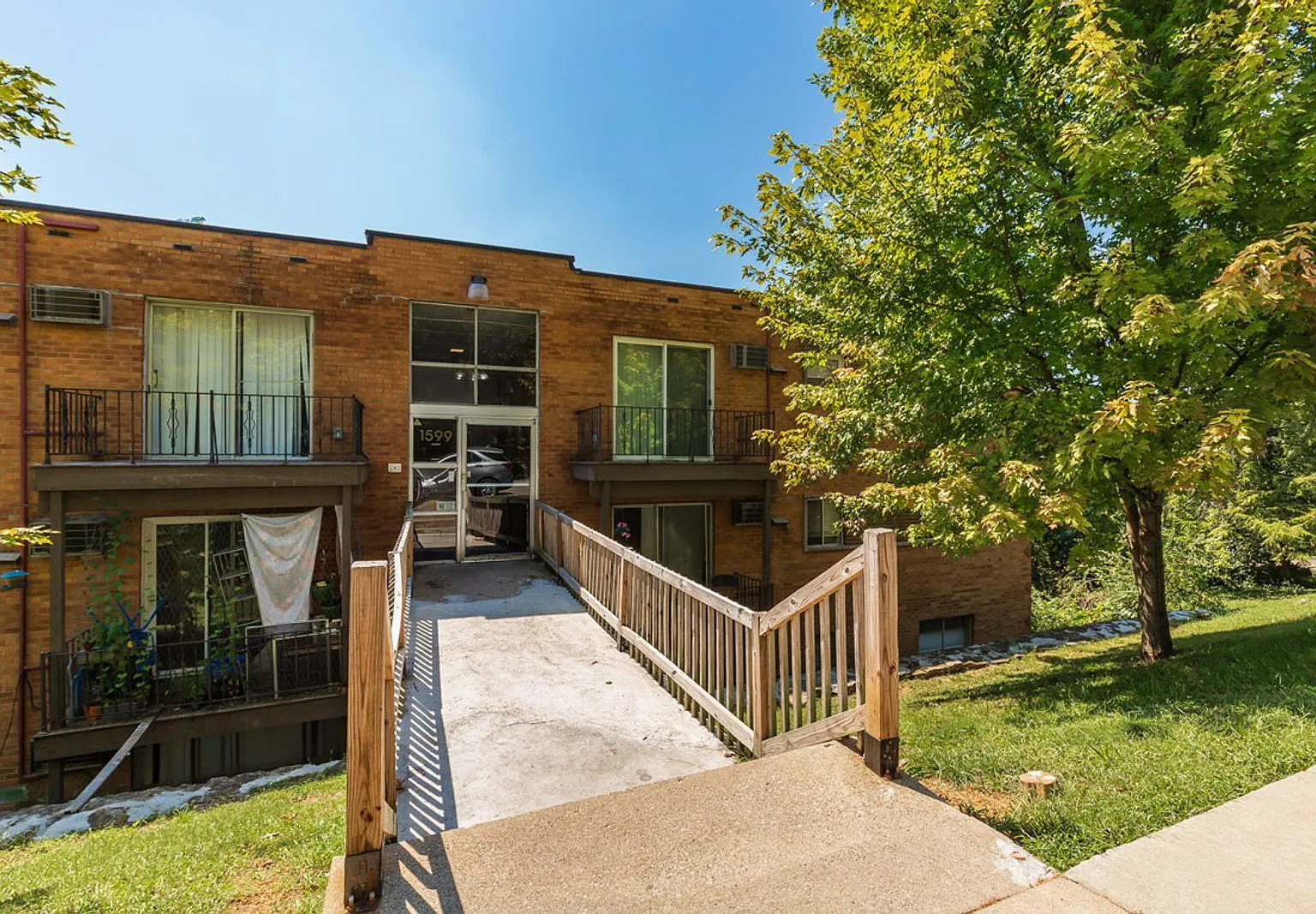 1 bed, 1.0 bath, 511 sqft, $875 — Photo 1