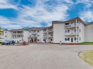 3 NE Parklane Way #106, Strathmore, AB T1P1N6