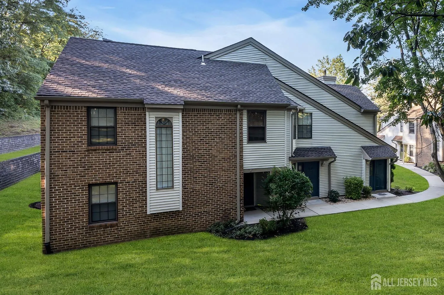 2101 Bayhead Dr — Photo 4