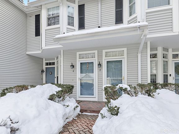 3rd image of 4 Rivendell Drive #4