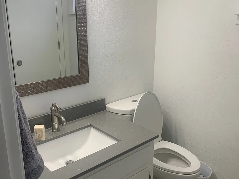 3206 Rufina St #B — Photo 10