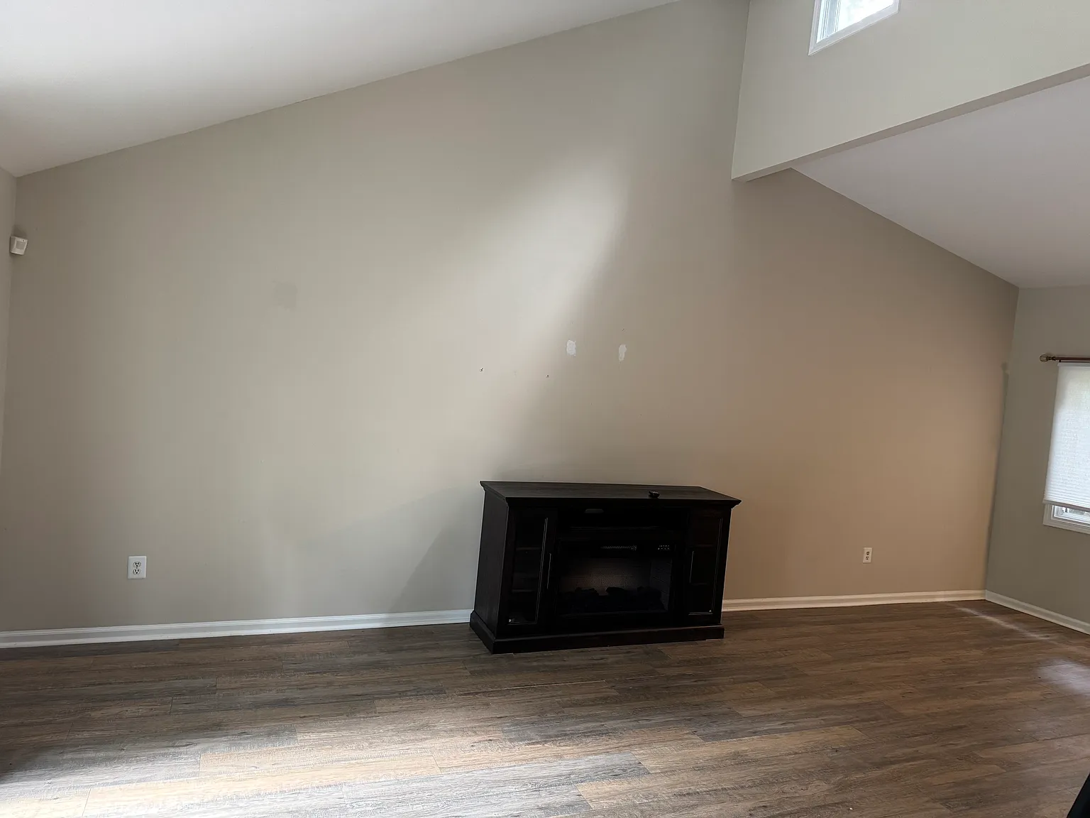 2 bed, 1173 sqft, $1,550 — Photo 2