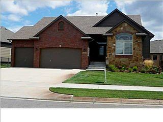 1st image of 810 N Woodstone Dr