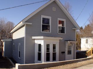 10 Allen St, Springvale, ME 04083