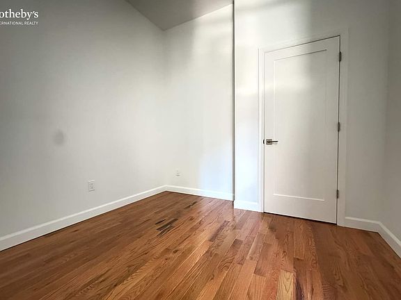 2nd image of 200 Claremont Ave APT 4