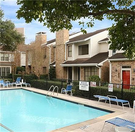 1st image of 1545 Bering Dr #123