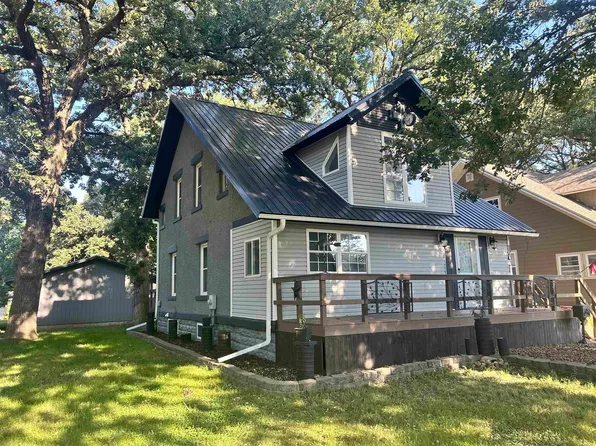 1203 N 6th St, Estherville, IA 51334