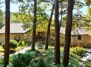 45 Wildwood Dr, Pacific, MO 63069