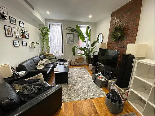 1299 Putnam Ave #3L Photo 1
