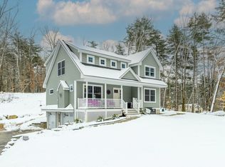 414 Main St, Danville, NH 03819