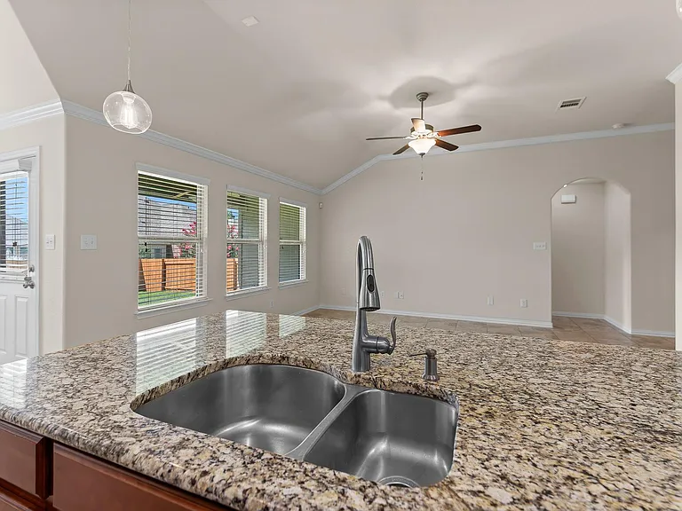 4517 Chestnut Meadows Bnd — Photo 21