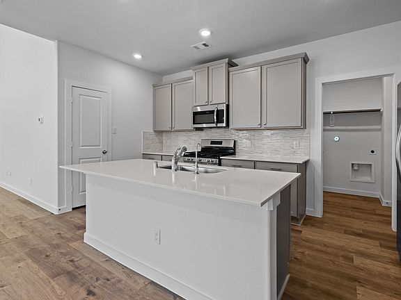 6th image of this home