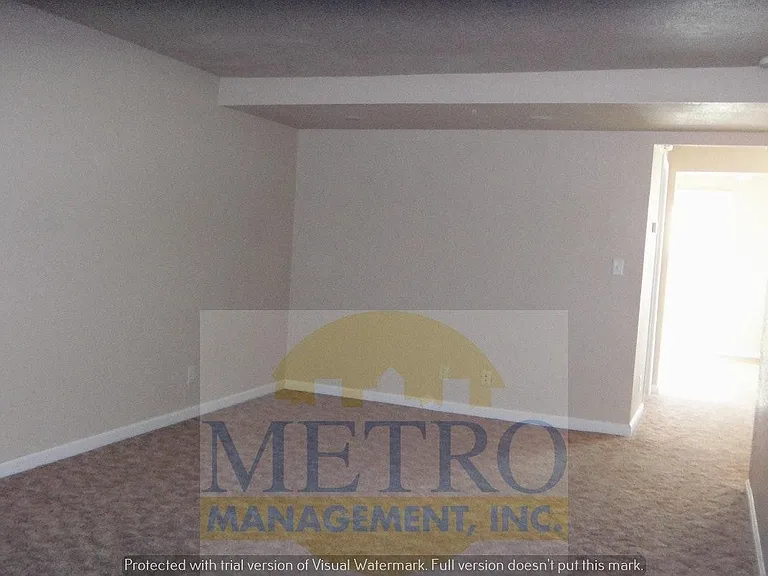 792 S Curtis Rd — Photo 3