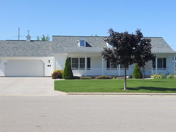 3rd image of 575 E Brege Dr