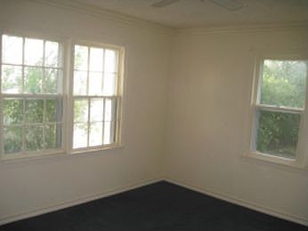 5th image of 4617 Beverly Dr