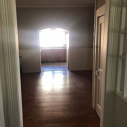 4th image of 649 Cedar St APT 1-2-3