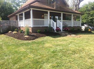 17585 Drake Rd, Strongsville, OH 44136