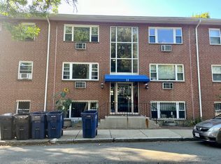11 Cogswell Ave APT 4, Cambridge, MA 02140