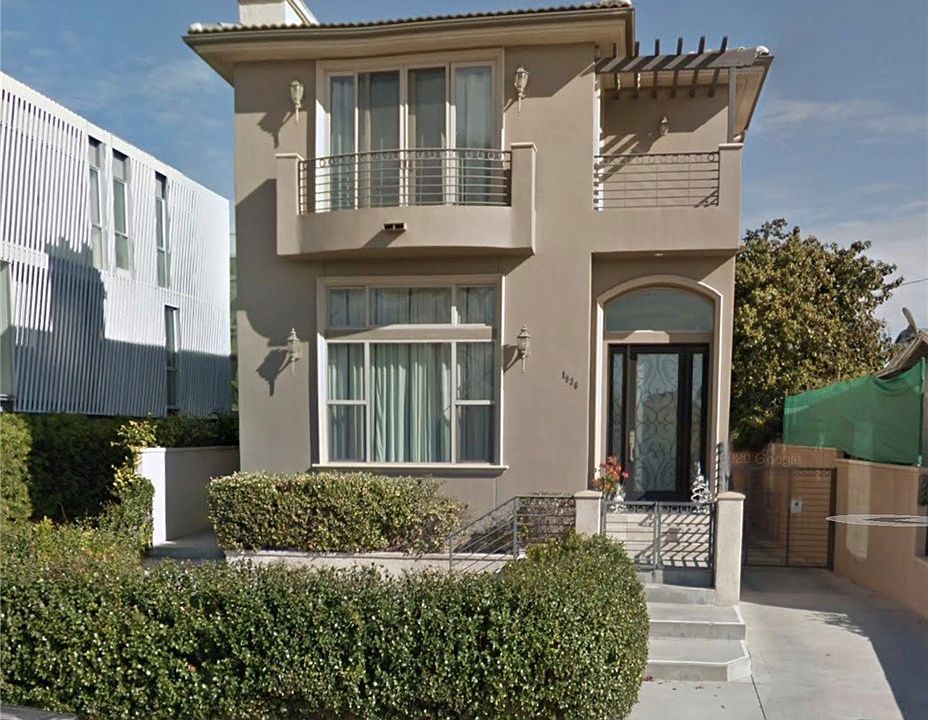 1st image of 1936 Barry Ave