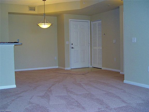 4th image of 1105 Reserve Ct #1-205