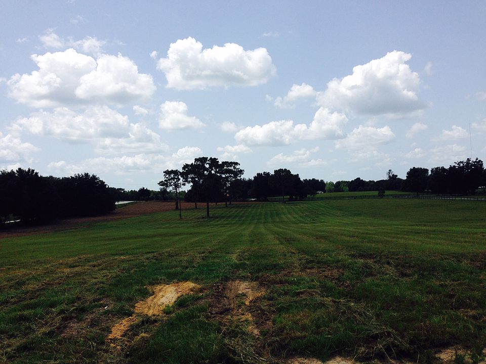 2nd image of 4851 NE 97th Street Rd