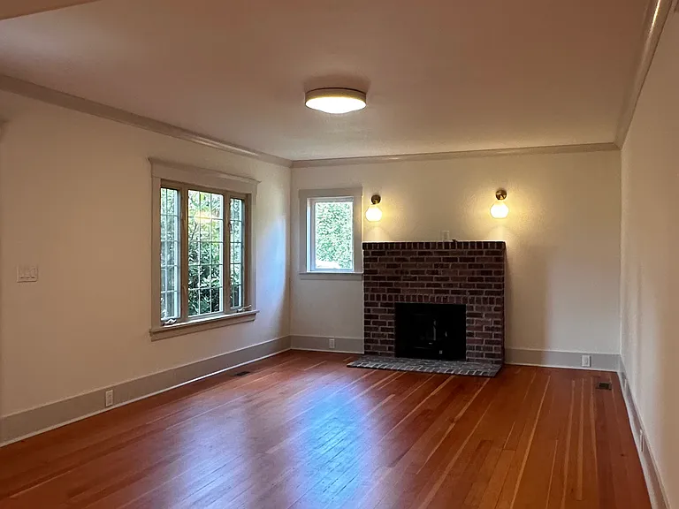 3608 Gay Rd E #1 — Photo 3