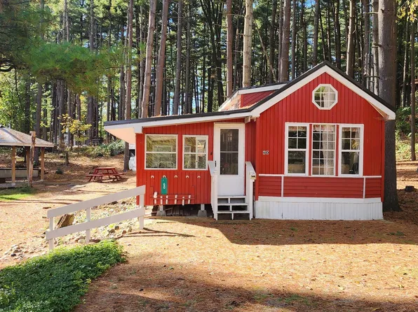 60 Pine Lake Pass, Angola, IN 46703