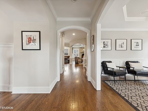 4th image of 4213 Garden Ave