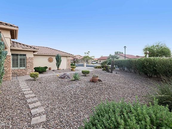 3rd image of 24105 S Lakeway Cir NE