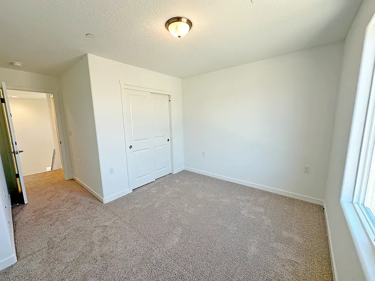 4th Bedroom, upstairs