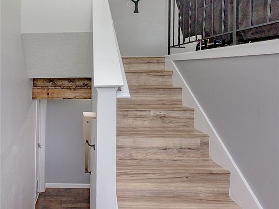 2nd image of 15222 18th Avenue Ct E