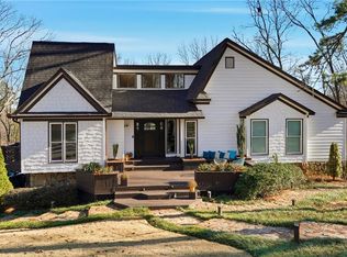 1991 Kinridge Rd, Marietta, GA 30062