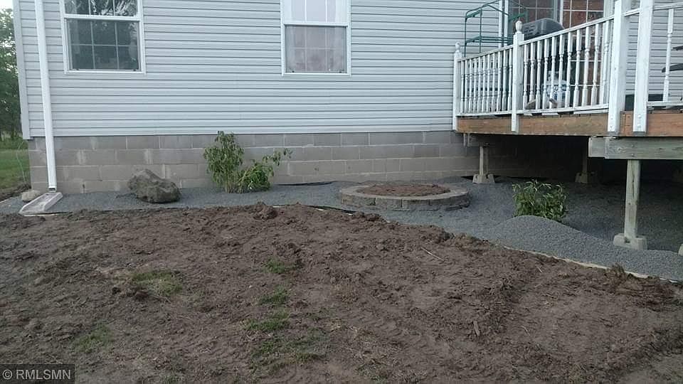 2nd image of 10735 Bonnie Rd