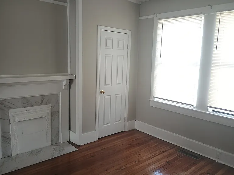 27 Ivy St — Photo 14