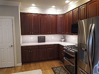 5th image of 105 Exmoor Ct