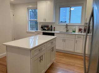 216 Norfolk St #1A, Cambridge, MA 02139