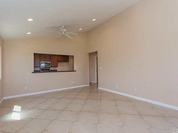 4th image of 1370 Volney Dr
